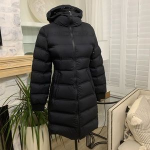 moncler sceptrum hooded puffer coat